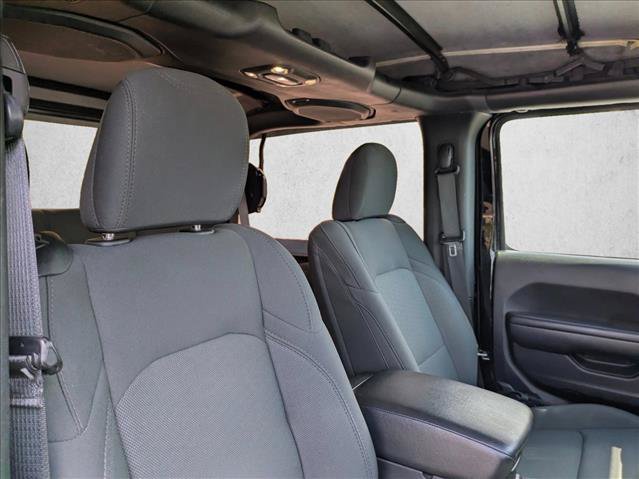 Used 2020 Jeep Wrangler Sport AWD/4WD image 19