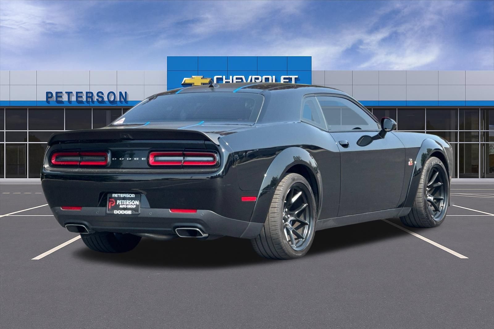 Used 2023 Dodge Challenger R/T Scat Pack RWD image 4