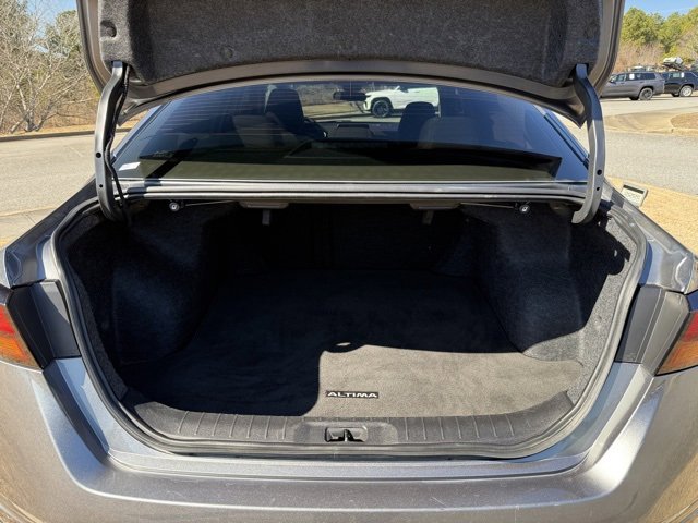 Used 2024 Nissan Altima 2.5 SV image 30