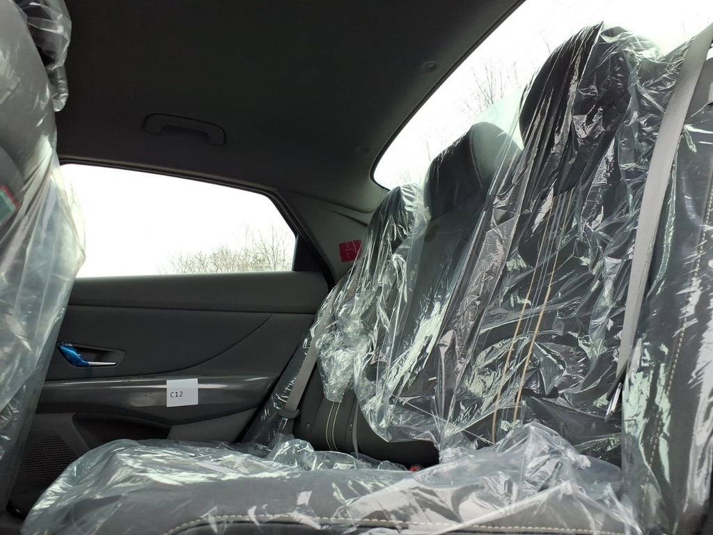 New 2026 Hyundai Elantra Sport image 9