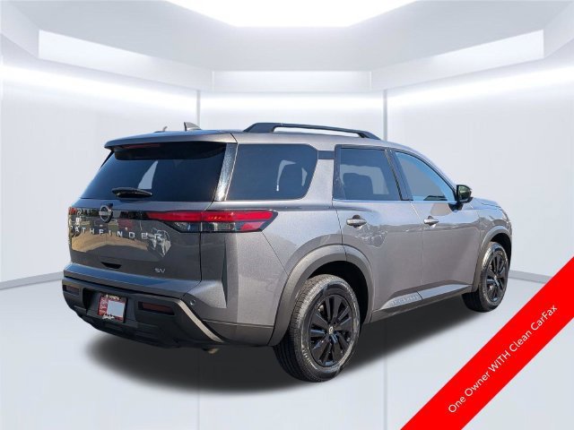 Used 2024 Nissan Pathfinder SV FWD image 3