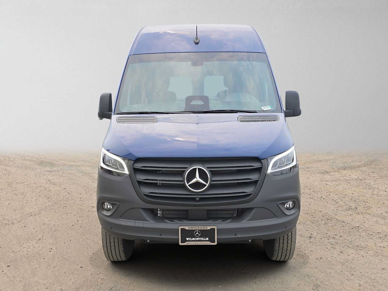 Used 2026 Mercedes-Benz Sprinter 2500 image 8