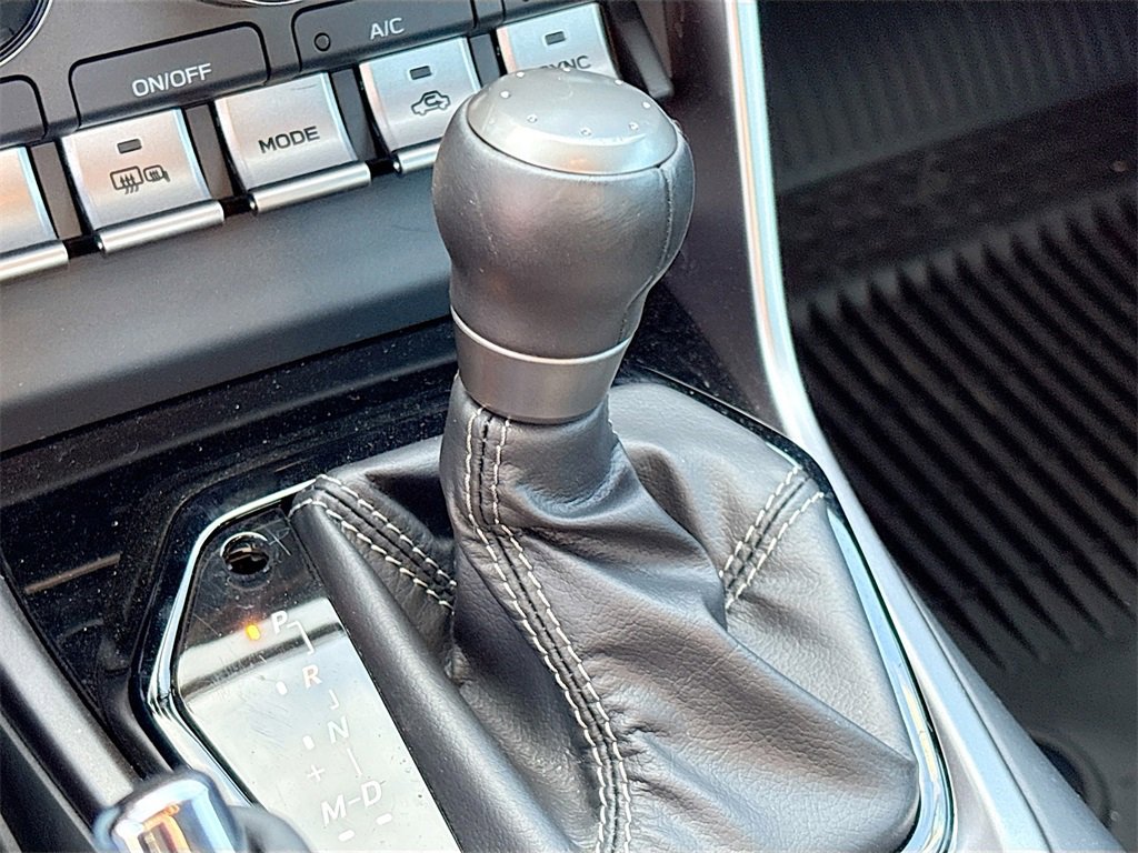 Used 2025 Toyota GR86 Premium image 16