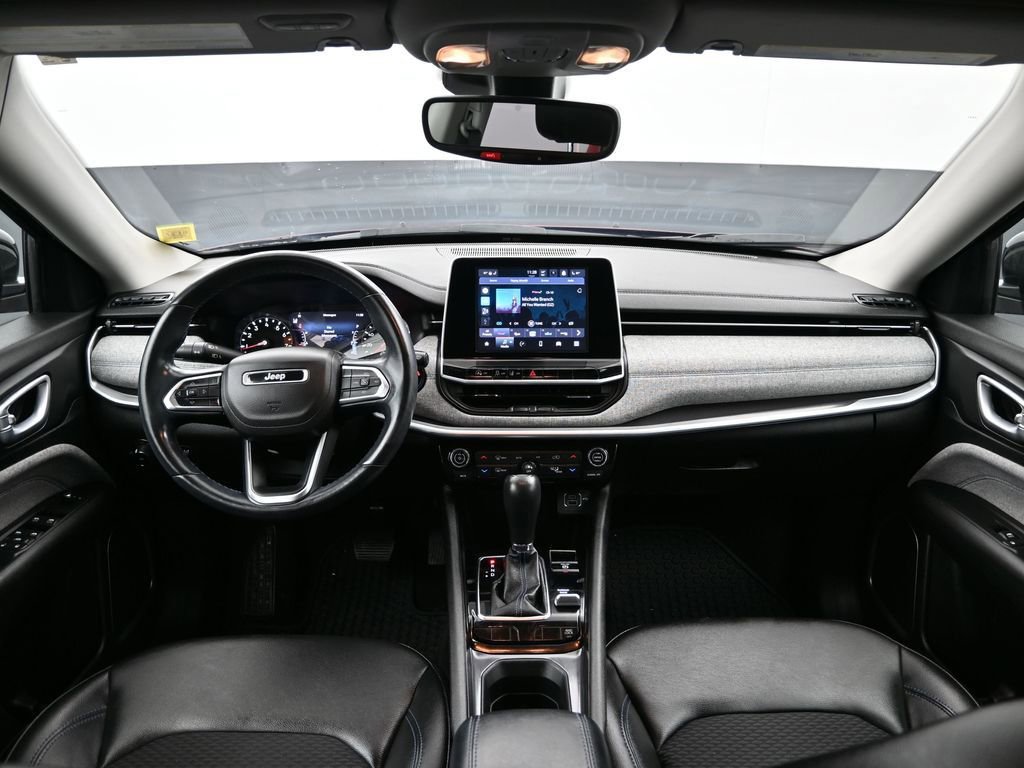 Used 2022 Jeep Compass Latitude w/ Convenience Group image 24