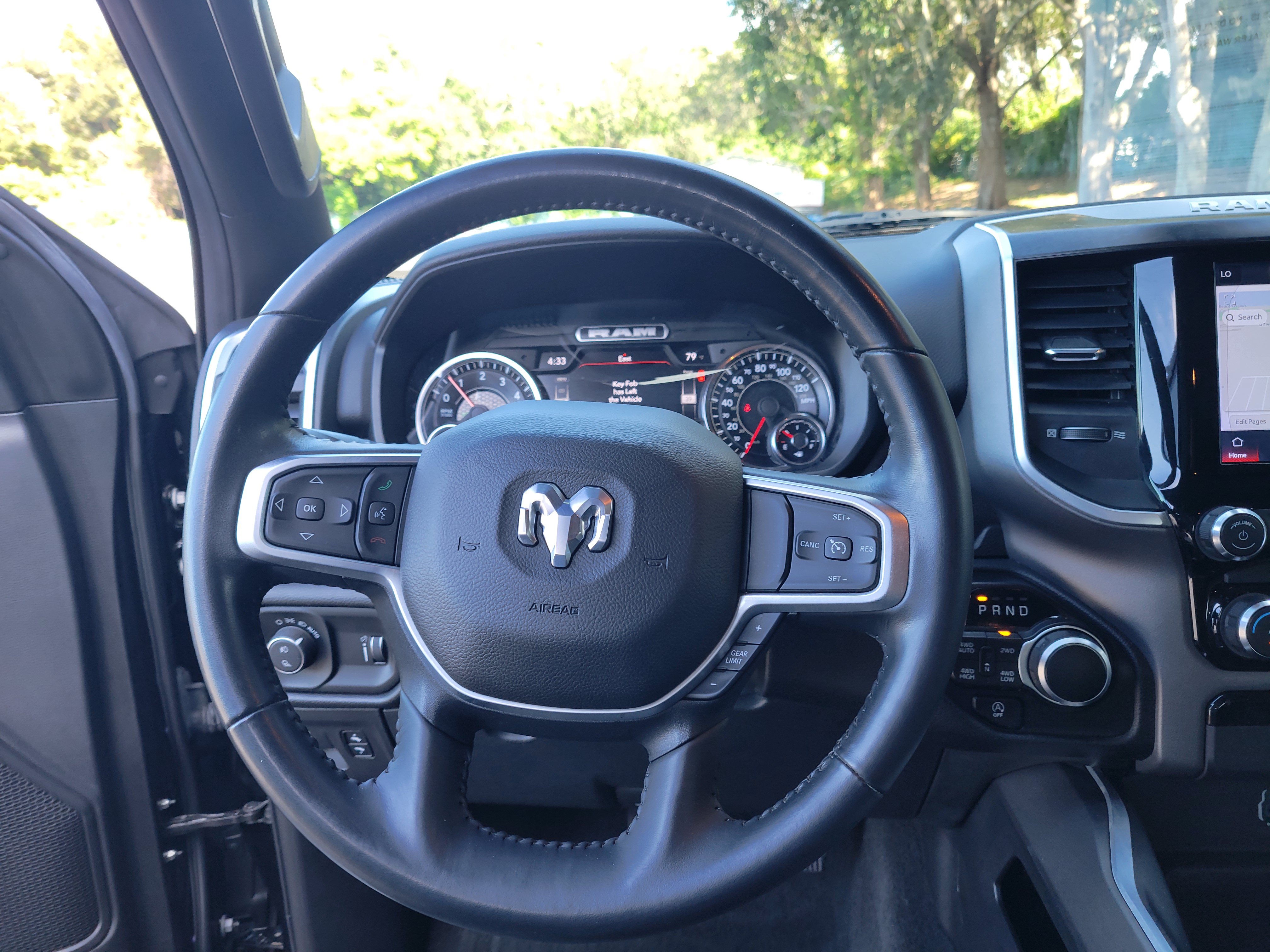 Used 2022 RAM 1500 Big Horn AWD/4WD image 21
