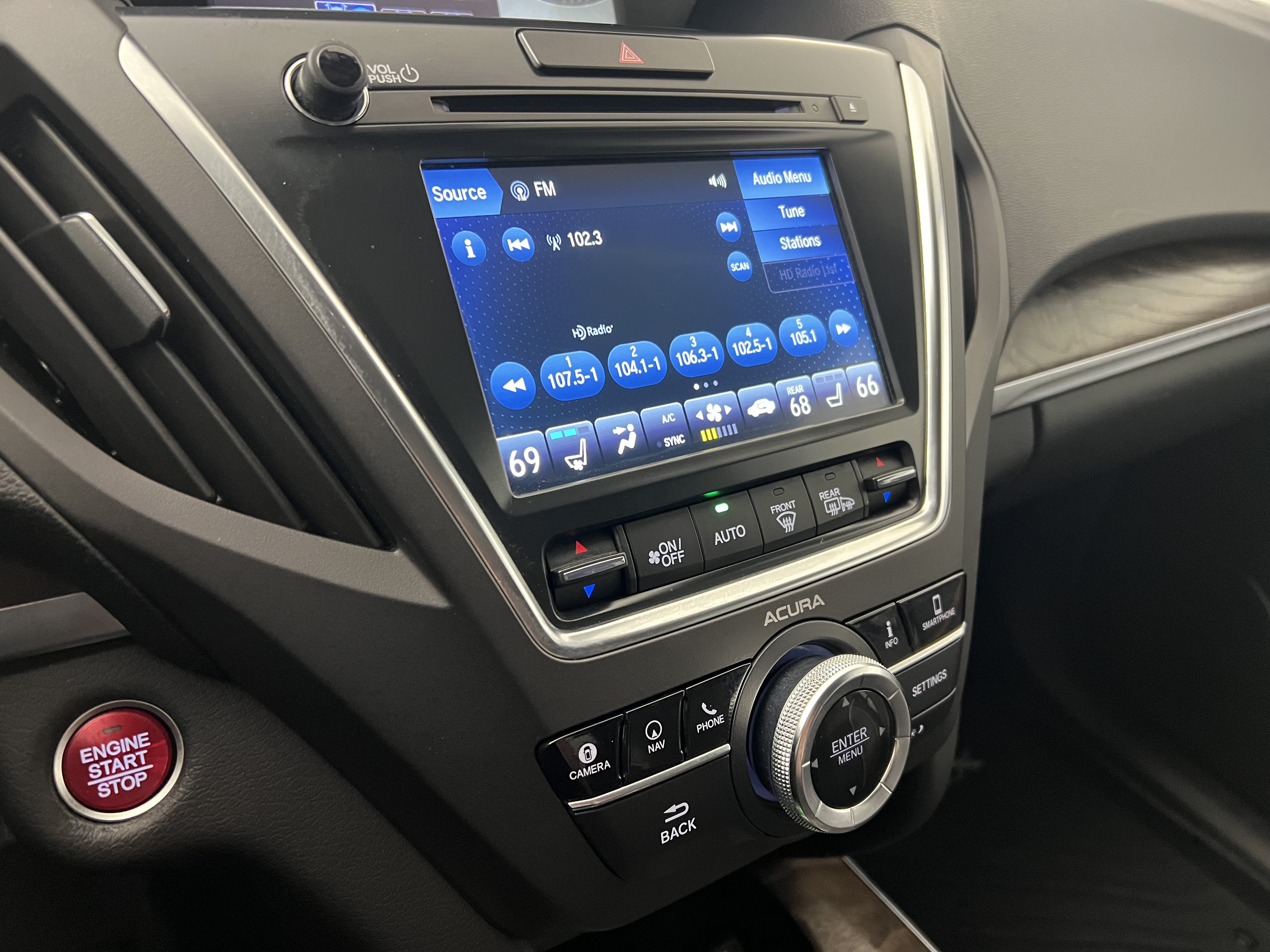 Used 2019 Acura MDX w/ Advance Package AWD/4WD image 32
