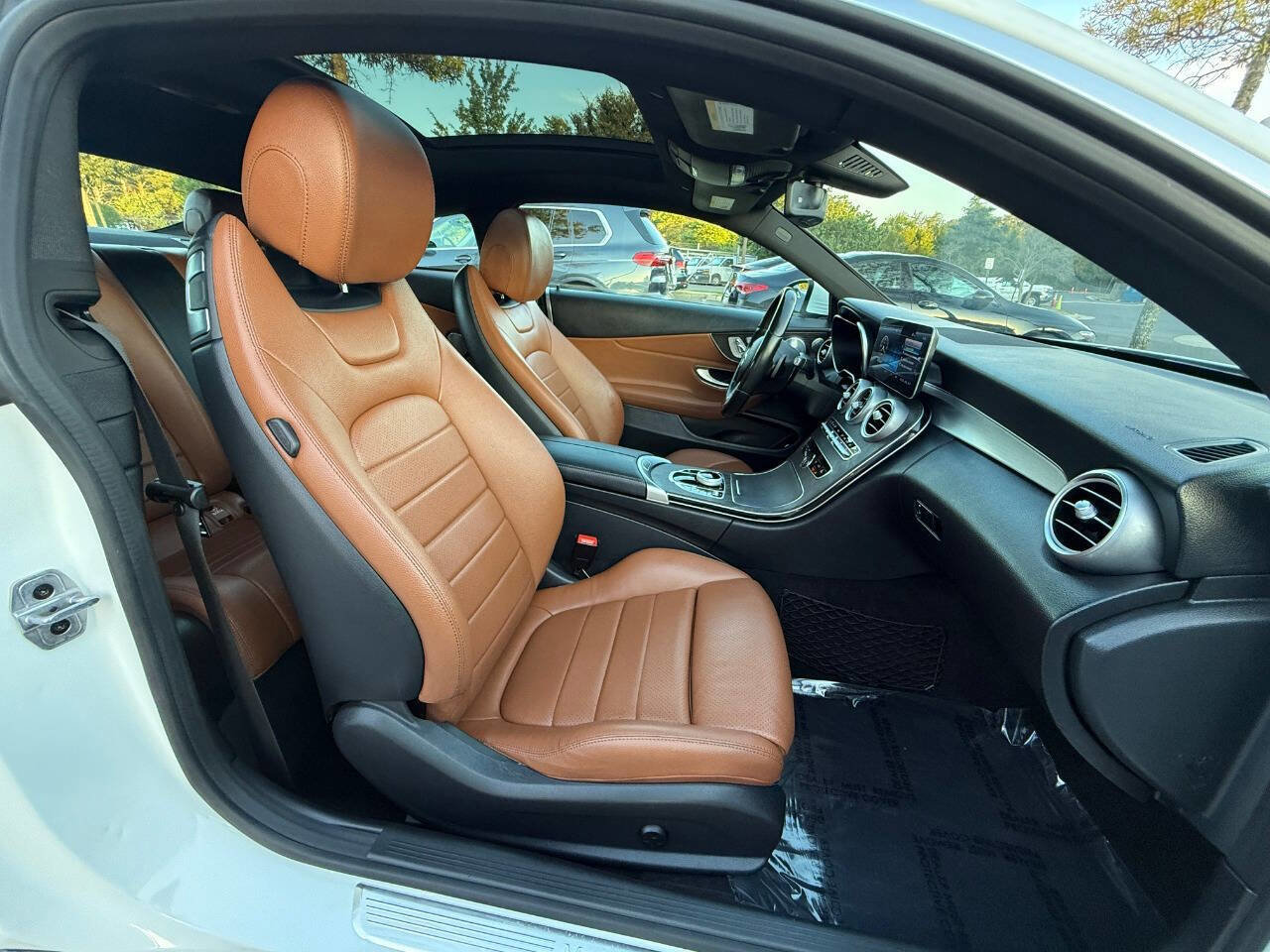 Used 2019 Mercedes-Benz C 300 4MATIC Coupe image 27