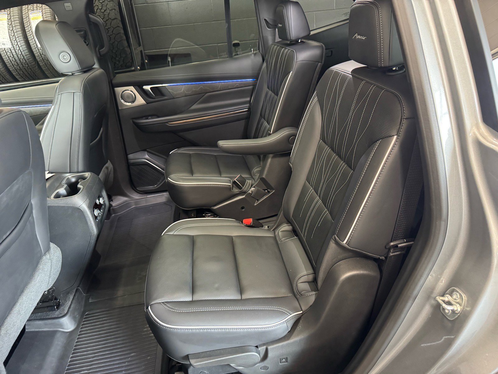 Certified 2025 Buick Enclave Avenir w/ Super Cruise Package image 13