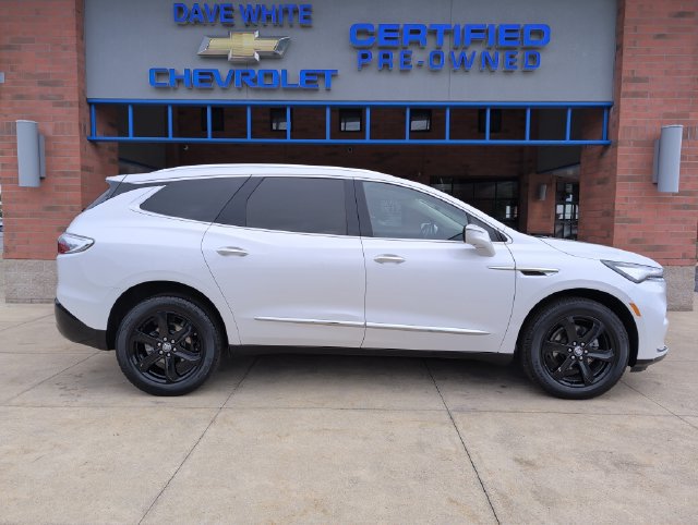 Used 2024 Buick Enclave Premium w/ Experience Buick Package FWD image 10