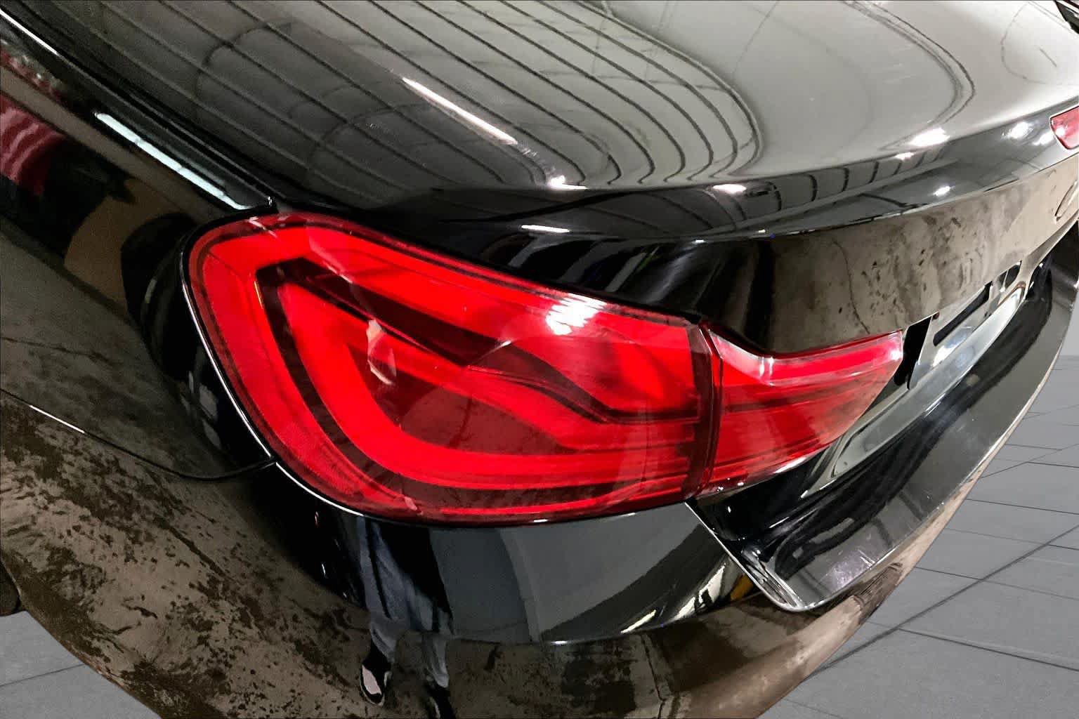 Used 2018 BMW 430i Convertible RWD image 27