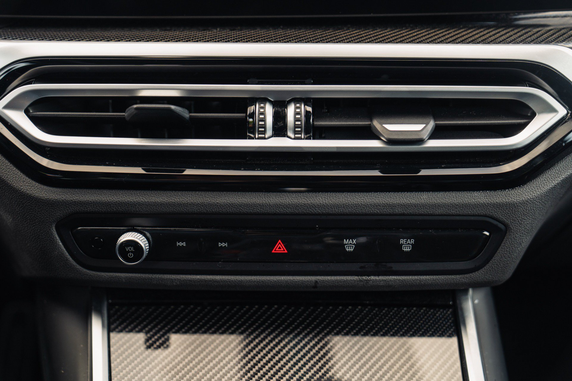 Used 2024 BMW M2 w/ Carbon Package RWD image 49