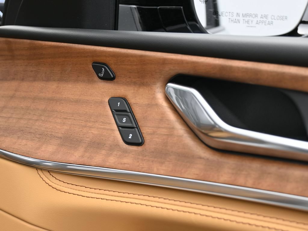 New 2025 Jeep Grand Cherokee L Summit AWD/4WD image 57