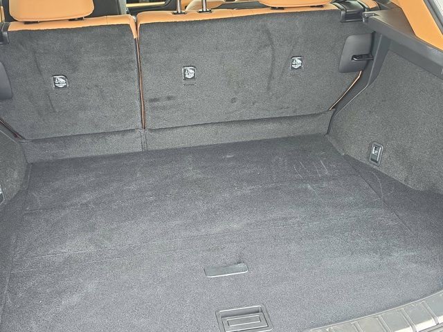 Used 2025 Lexus NX 250 FWD w/ Cold Area Package image 9