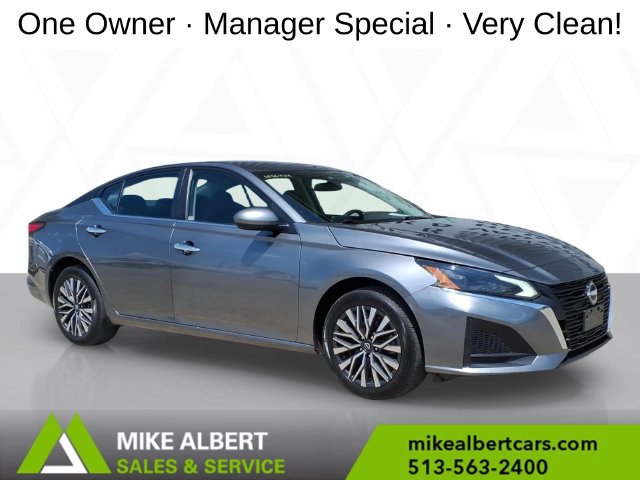 Used 2023 Nissan Altima 2.5 SV AWD/4WD image 1