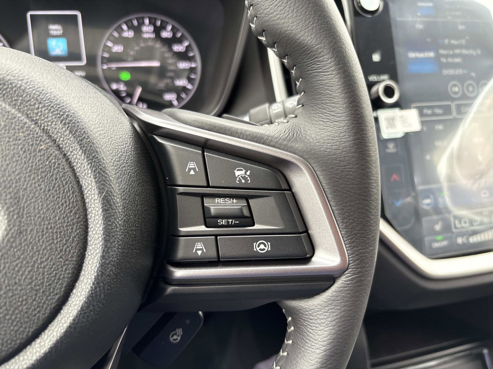 New 2025 Subaru Ascent Limited image 23