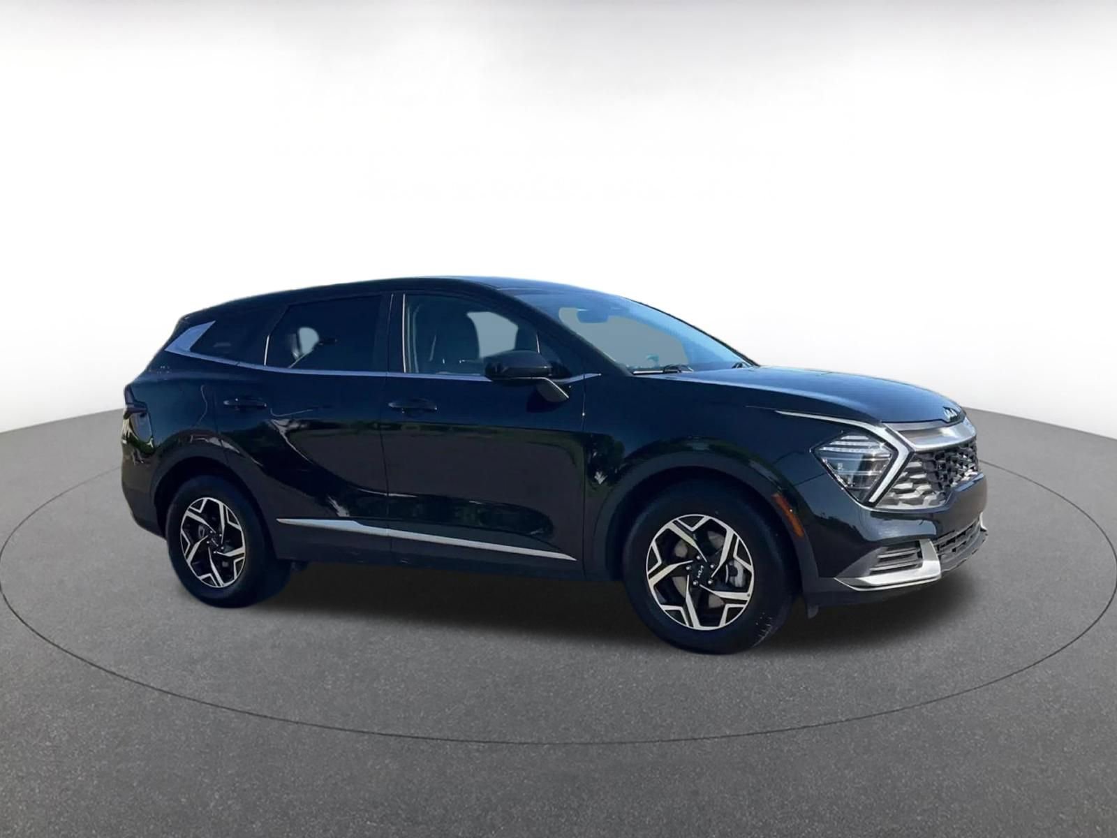 Used 2025 Kia Sportage LX FWD video 2
