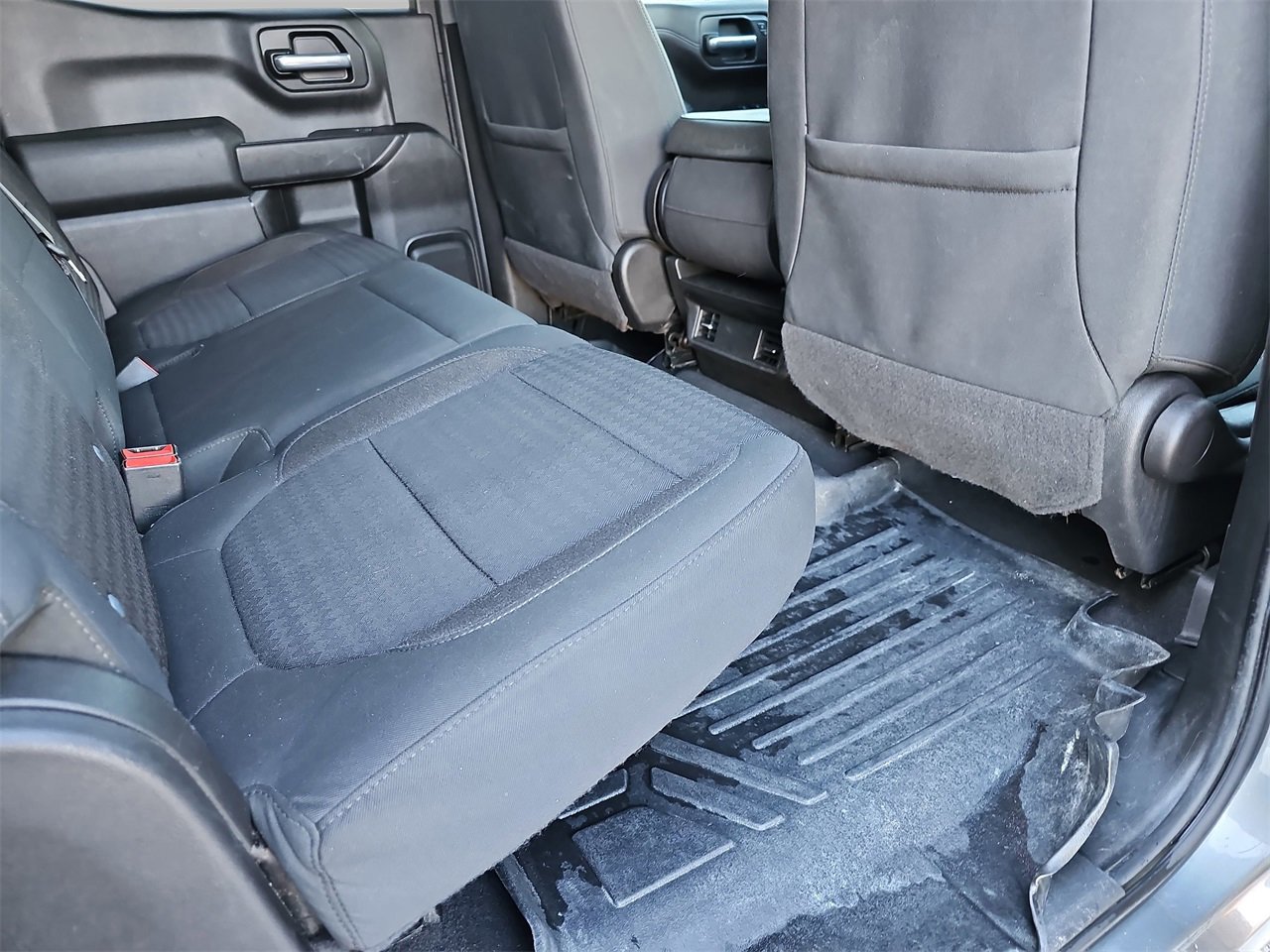 Used 2020 Chevrolet Silverado 1500 LT image 11