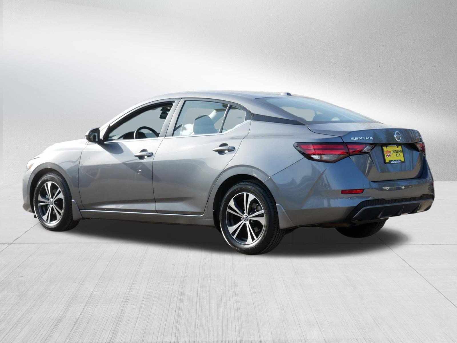 Certified 2022 Nissan Sentra SV image 5