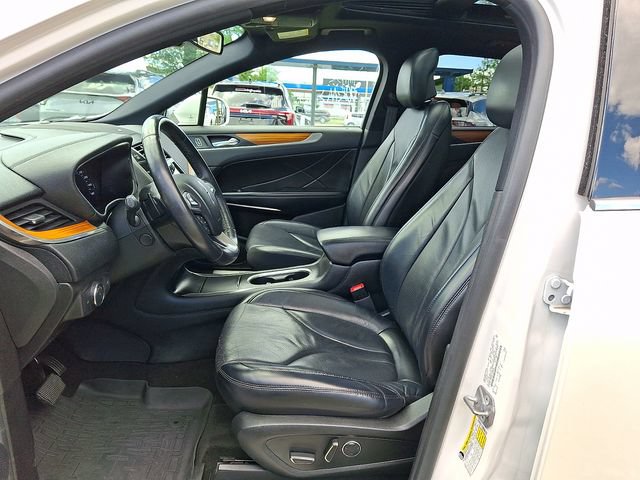 Used 2019 Lincoln MKC Reserve w/ MKC Climate Package AWD/4WD image 13