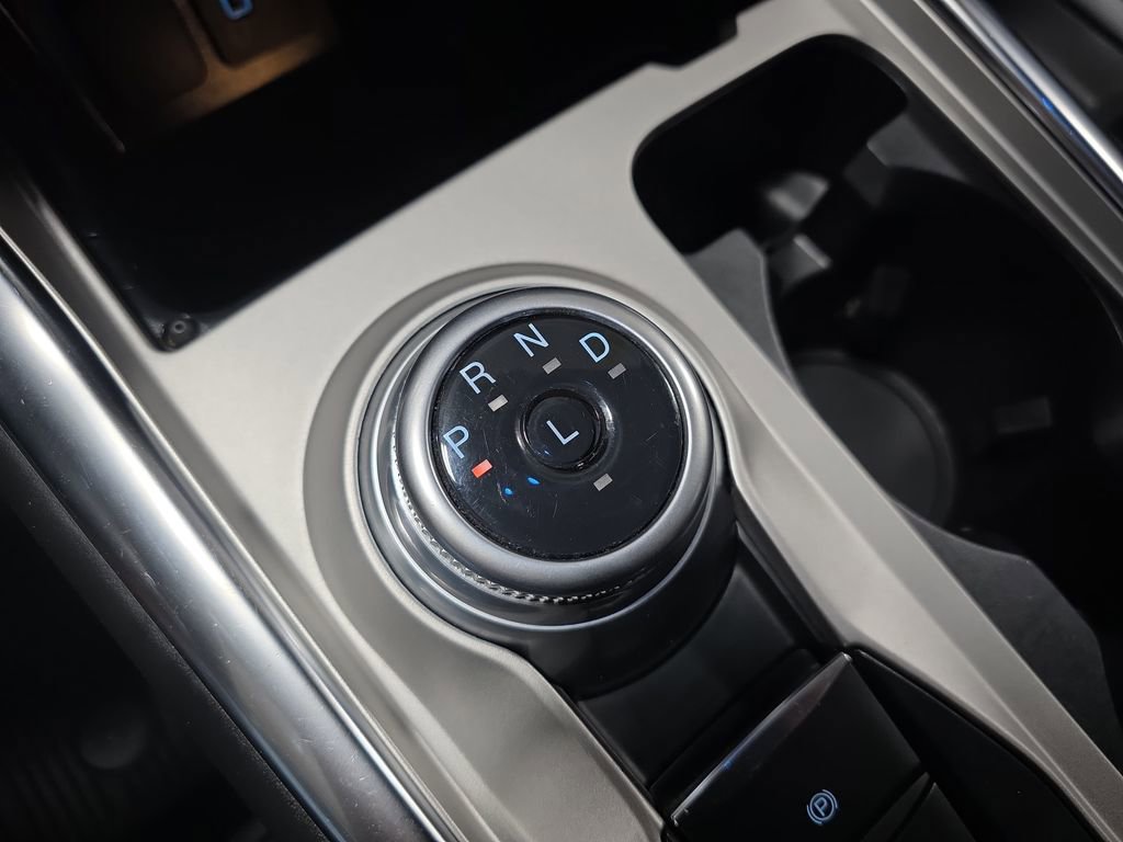 Used 2023 Ford Explorer XLT w/ Equipment Group 202A image 22