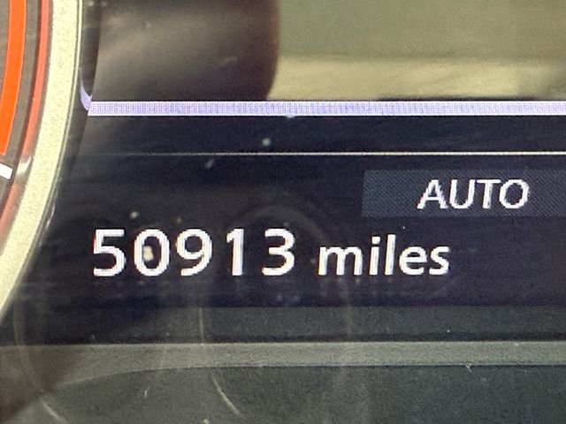 Used 2024 Nissan Rogue SV image 8