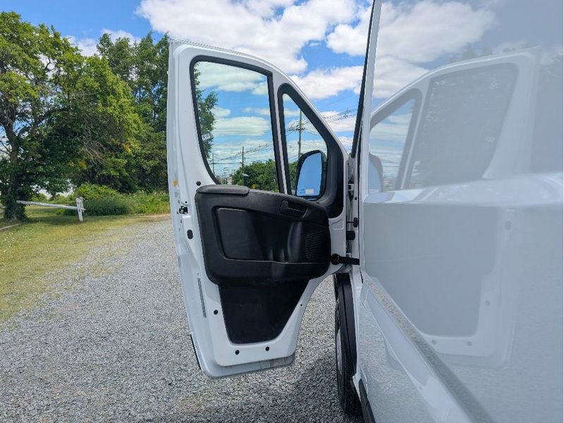 Used 2026 RAM ProMaster 2500 w/ Convenience Group FWD image 14