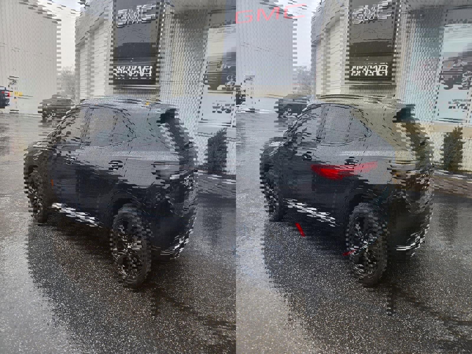 Certified 2023 Buick Envision Essence w/ Sport Touring Package image 7