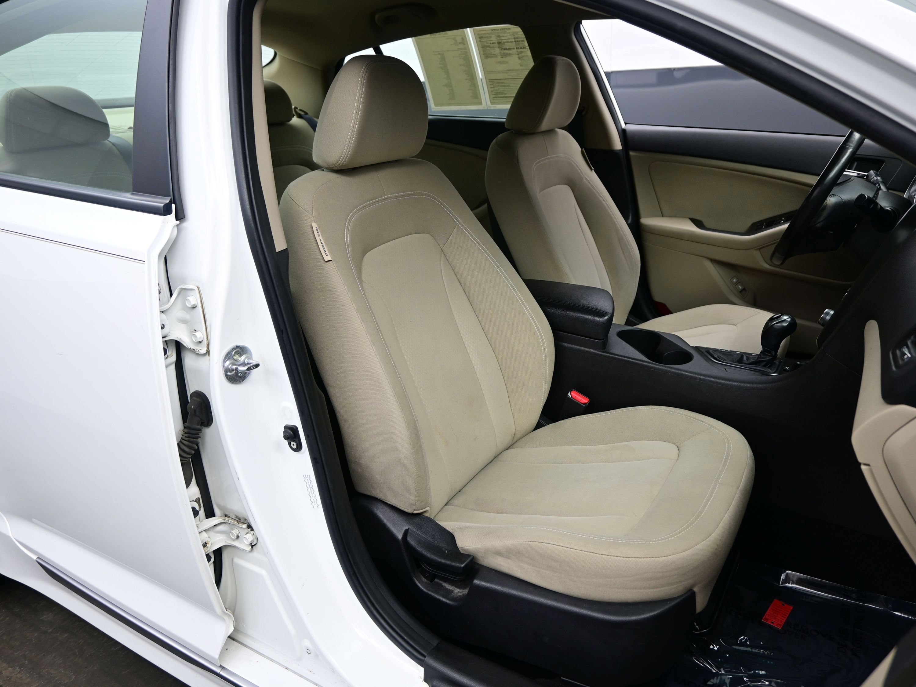 Used 2012 Kia Optima Hybrid w/ Hybrid Convenience Pkg image 14