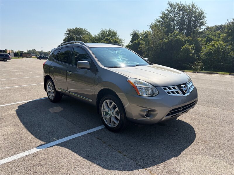 Used 2012 Nissan Rogue SL AWD/4WD image 7