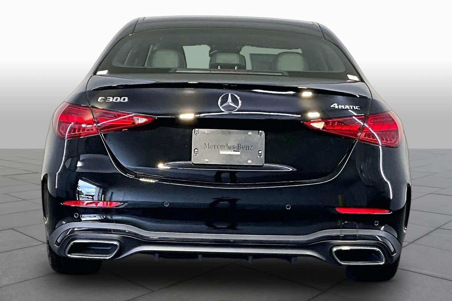 New 2026 Mercedes-Benz C 300 4MATIC Sedan image 4