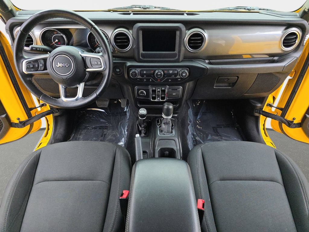 Used 2019 Jeep Wrangler Unlimited Sahara AWD/4WD image 10