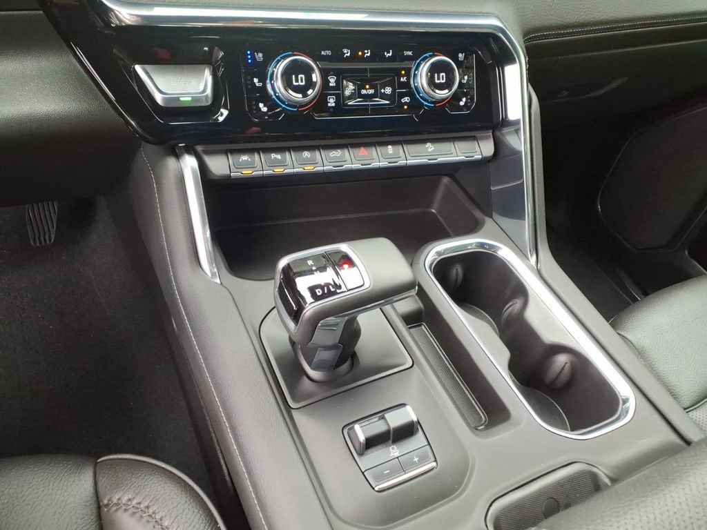 Certified 2025 GMC Sierra 1500 Denali w/ Denali Reserve Package AWD/4WD image 27