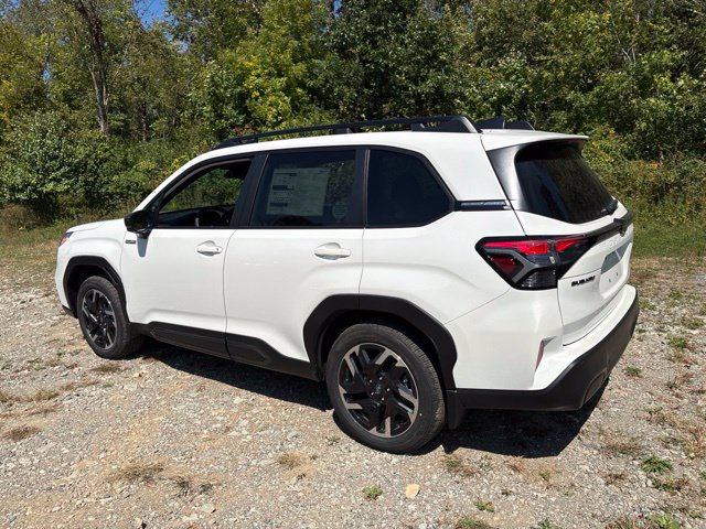 New 2026 Subaru Forester Premium AWD/4WD image 3