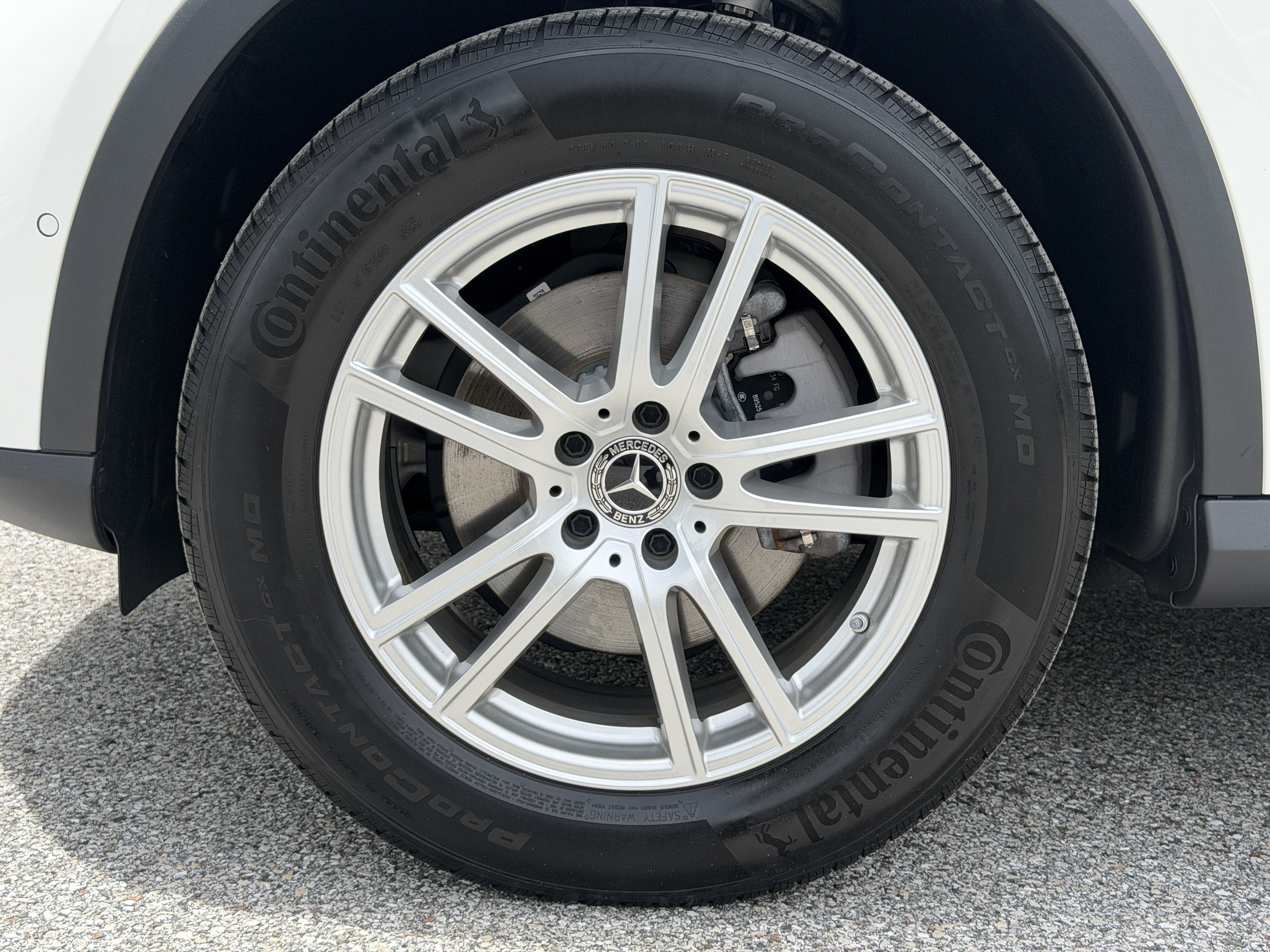 Used 2025 Mercedes-Benz GLC 300 image 37