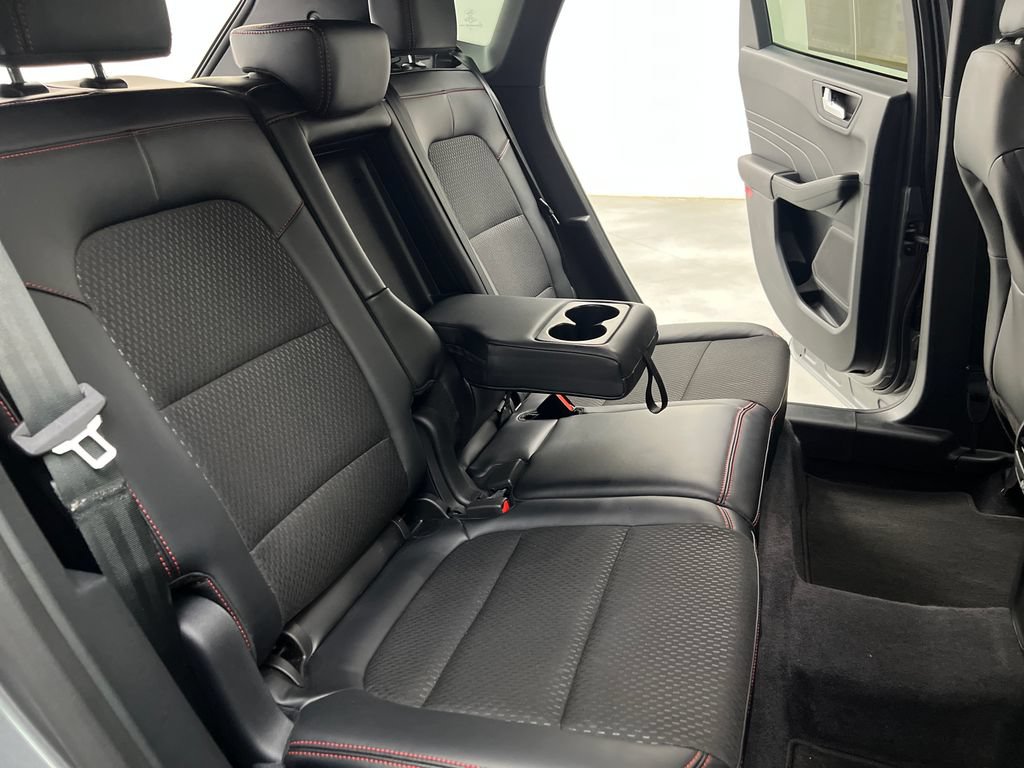 Used 2026 Ford Escape ST-Line FWD image 21