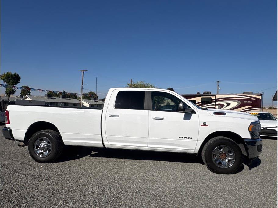 Used 2019 RAM 3500 Big Horn RWD image 4