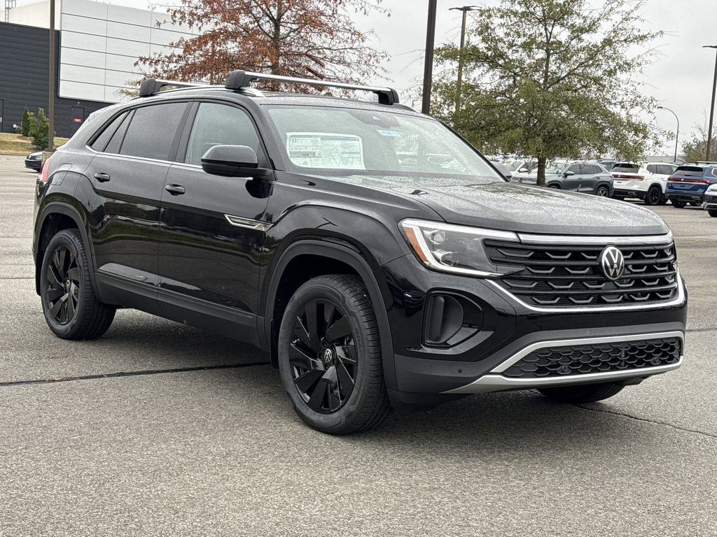 New 2026 Volkswagen Atlas Cross Sport SE image 7