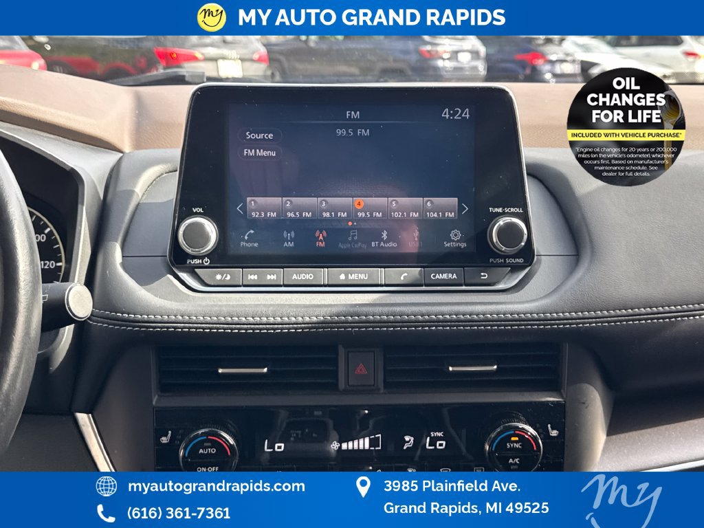 Used 2023 Nissan Rogue SV w/ SV Premium B Package AWD/4WD image 19