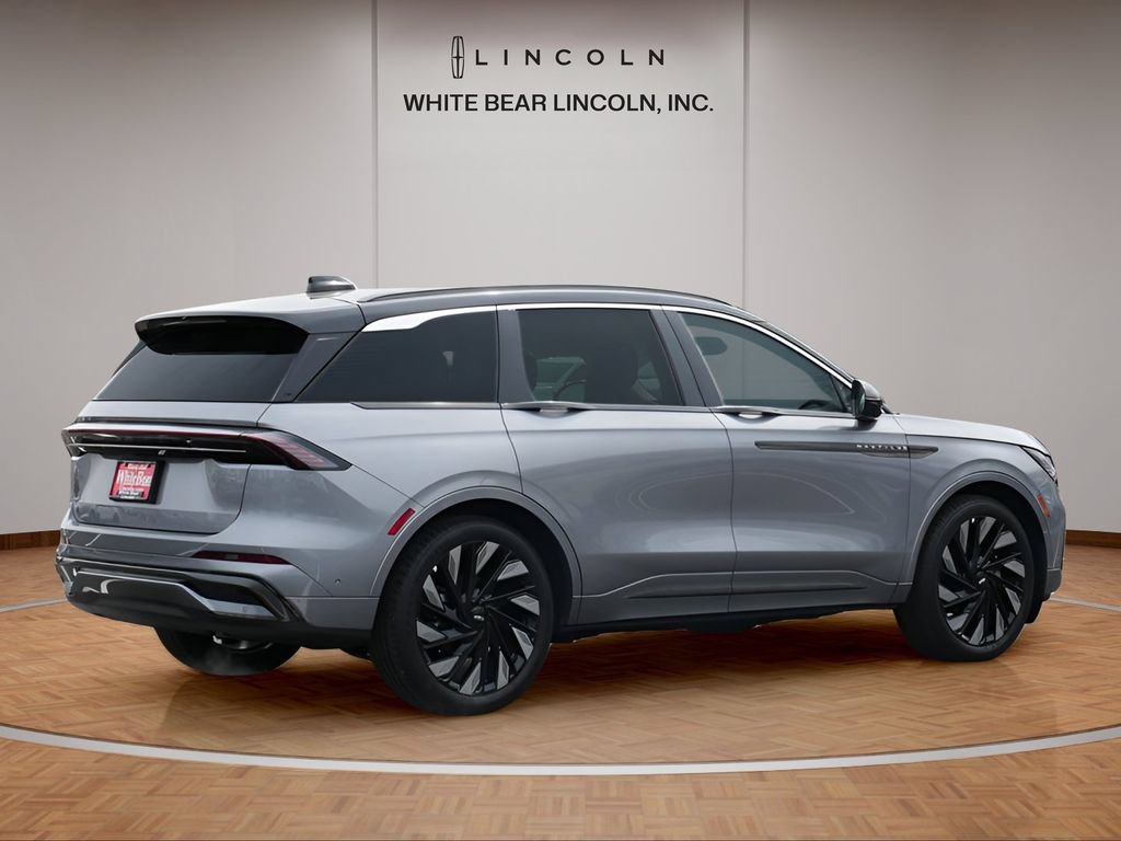 Used 2024 Lincoln Nautilus Black Label w/ Jet Appearance Package (87T) AWD/4WD image 5