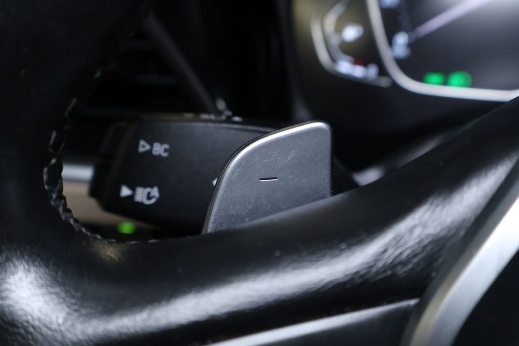 Used 2021 BMW 330i xDrive Sedan w/ Convenience Package image 24