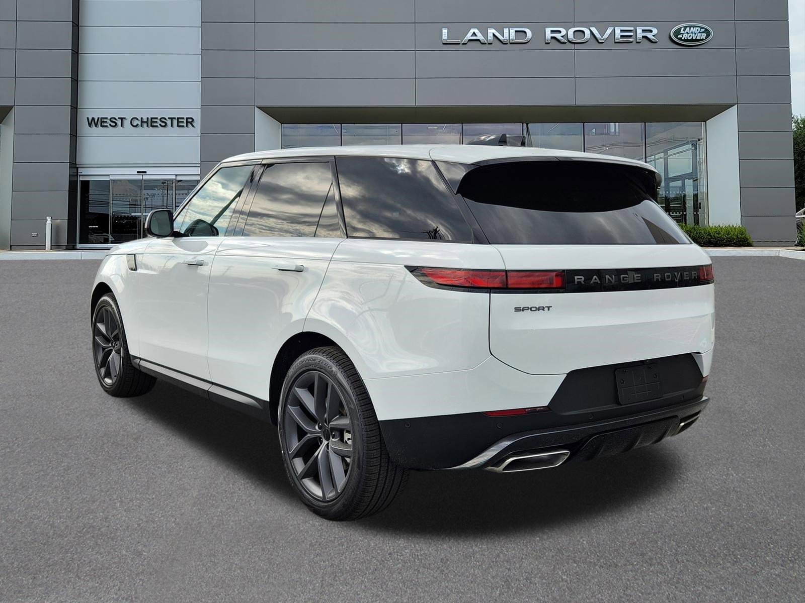 New 2026 Land Rover Range Rover Sport SE AWD/4WD image 3