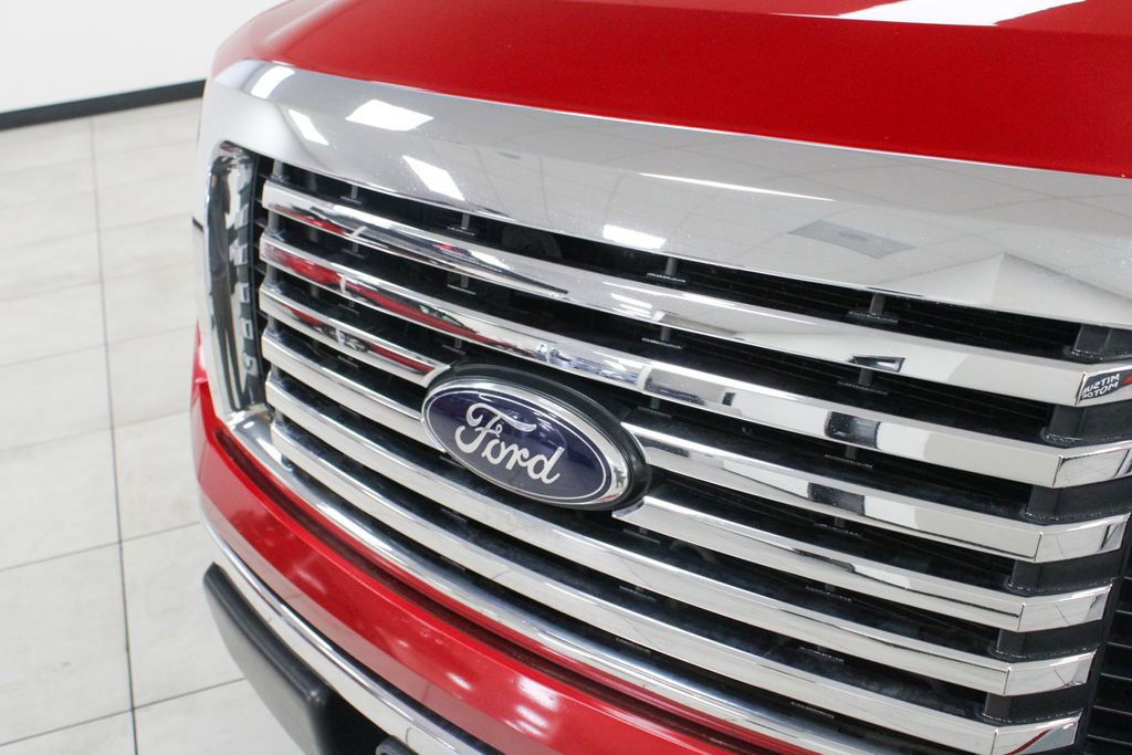 Used 2012 Ford F150 XLT w/ XLT Chrome Pkg image 6