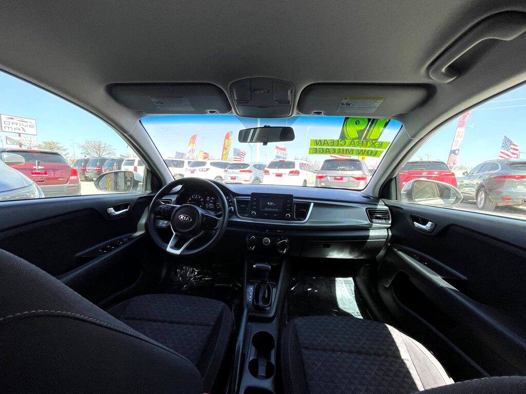 Used 2019 Kia Rio LX image 15