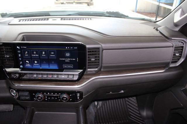 Used 2025 Chevrolet Silverado 3500 LT image 28