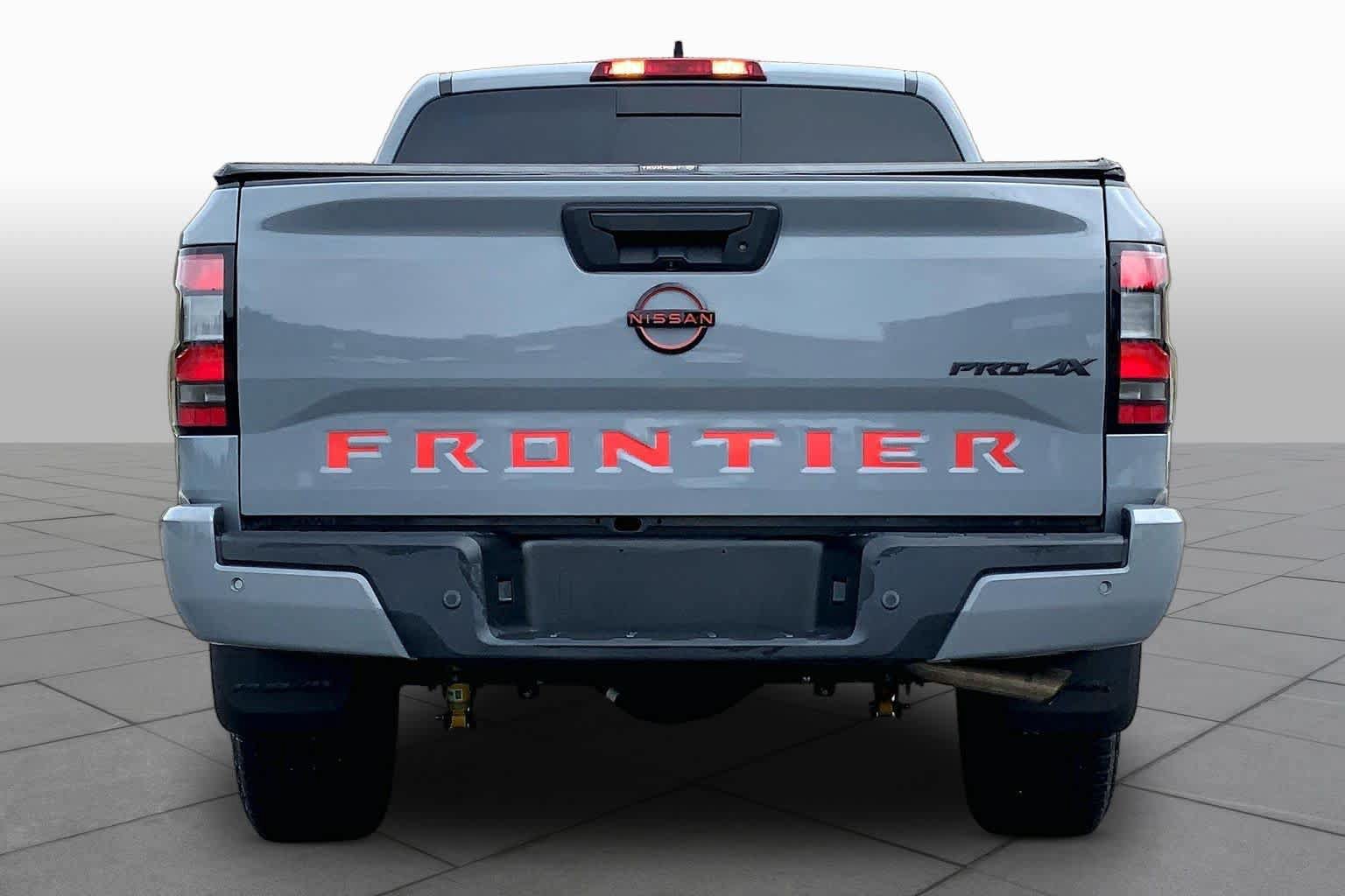Used 2024 Nissan Frontier PRO-4X w/ Technology Package AWD/4WD image 5