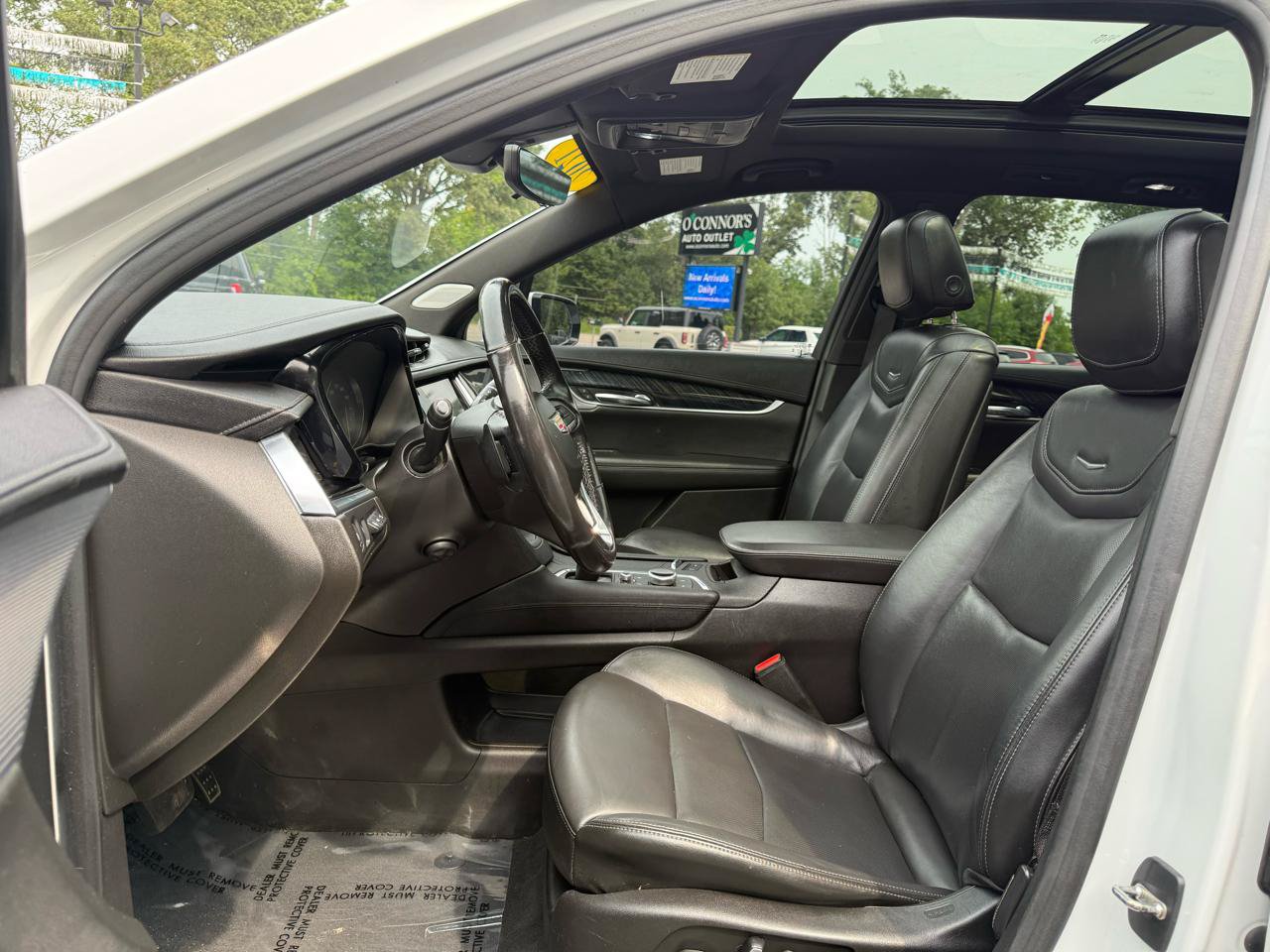 Used 2021 Cadillac XT6 Premium Luxury FWD image 18