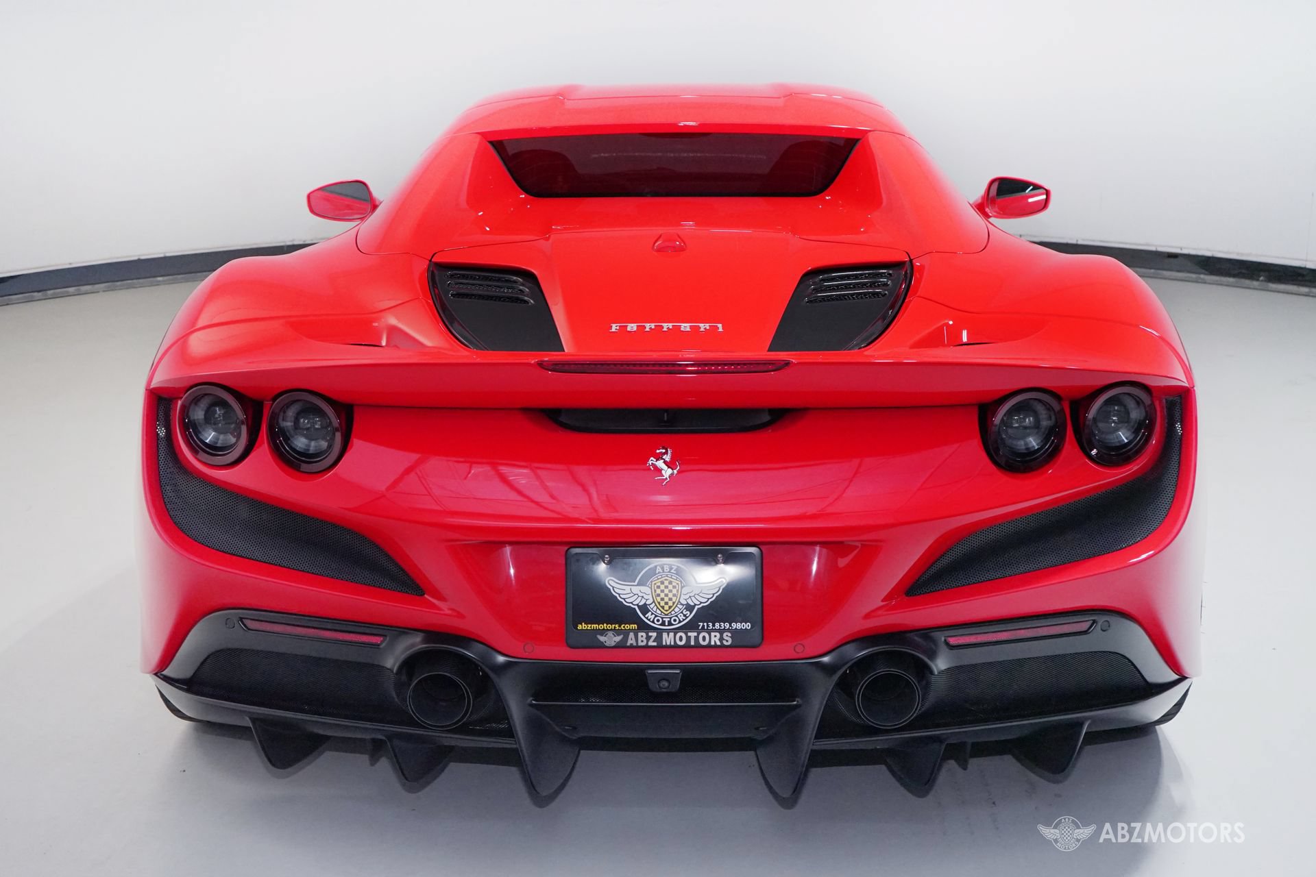 Used 2021 Ferrari F8 Tributo RWD image 7