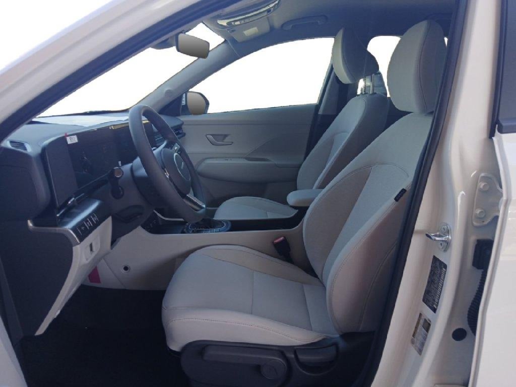 New 2027 Hyundai Kona SE FWD image 9