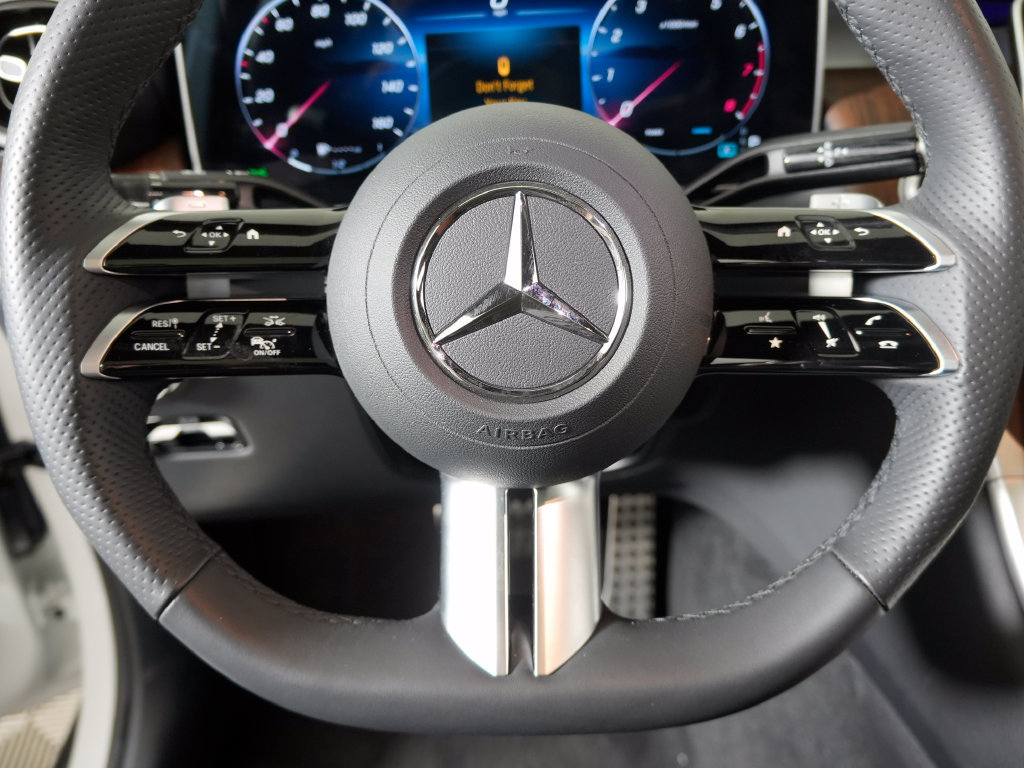 Certified 2024 Mercedes-Benz GLC 300 4MATIC w/ AMG Line image 20