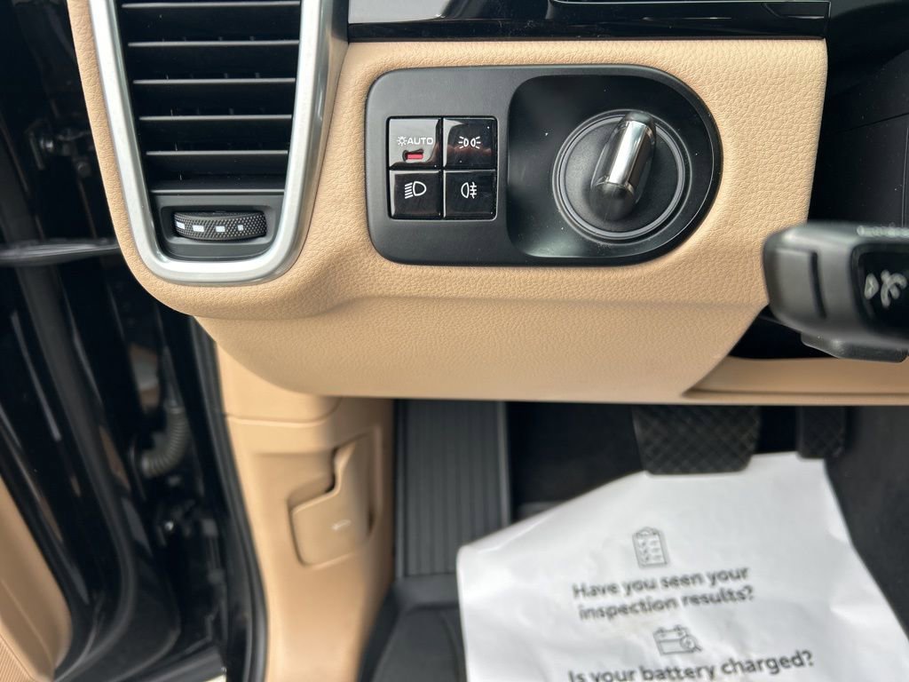 Used 2019 Porsche Cayenne image 7